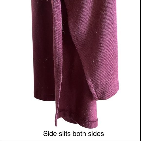 Lisa Rinna Collection Cowl Neck Tunic Top With Long Sleeves. Burgundy. Size 1XP - Picture 5 of 13